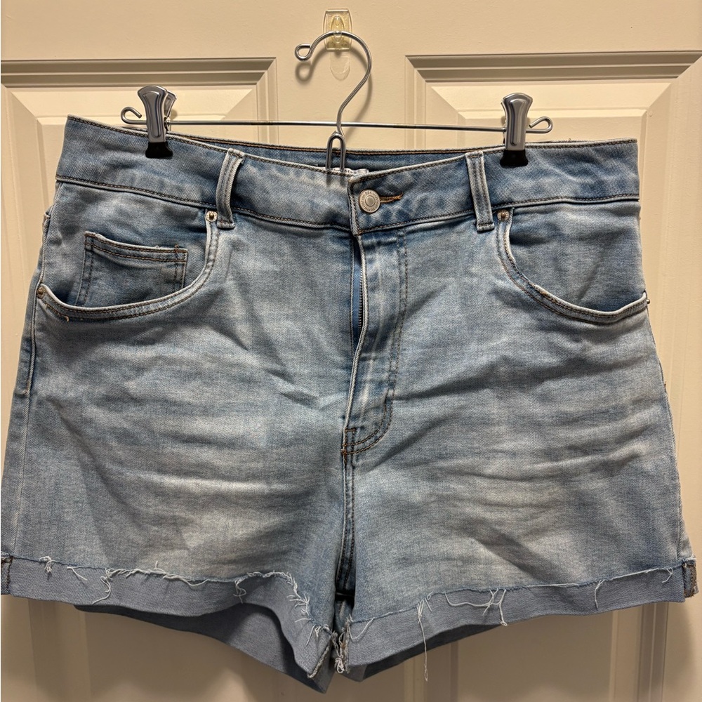 Refuge Light Blue Jean Shorts for Women